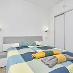 Apartmento Calle Antonio Millon